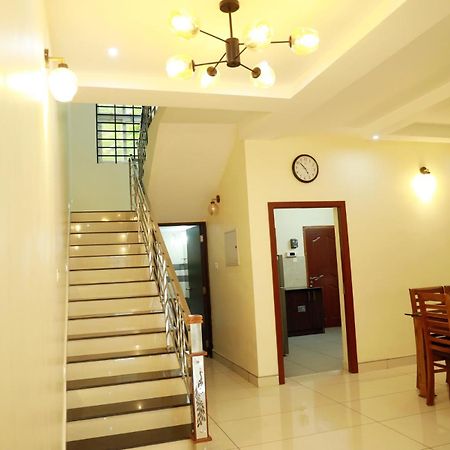 Clover Home Tiruvalla Exteriör bild